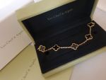 Van Cleef & Arpels Alhambra bracelet, 5 motifs