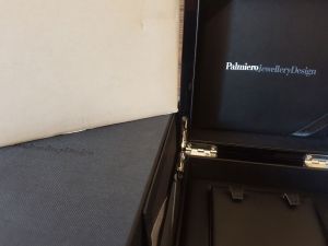 Продам оригинальную коробку для кольца/серьги Palmiero Jewellery Design в Киеве!