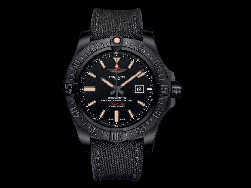 �������������� ����� Breitling Avenger Blackbird - ������������ ���� � �������