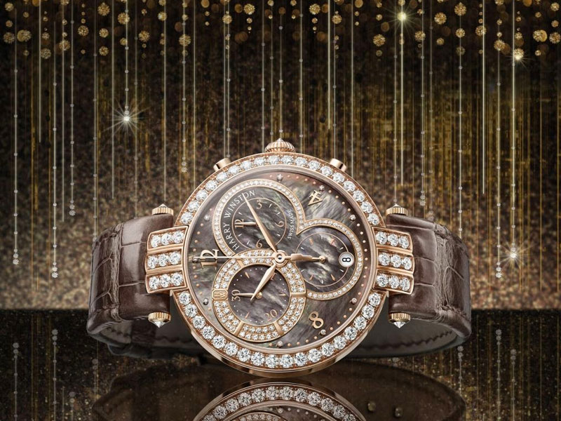 Компания HARRY WINSTON предложила в 2014 году женщинам новую модель часов Premier Chronograph