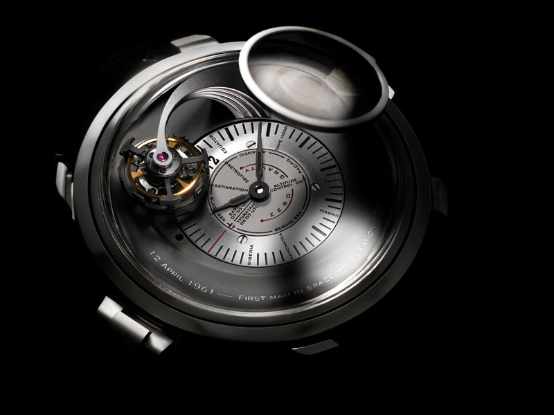 The Gagarin Tourbillon. Часы выпущены к юбилею первого полета человека в космос.